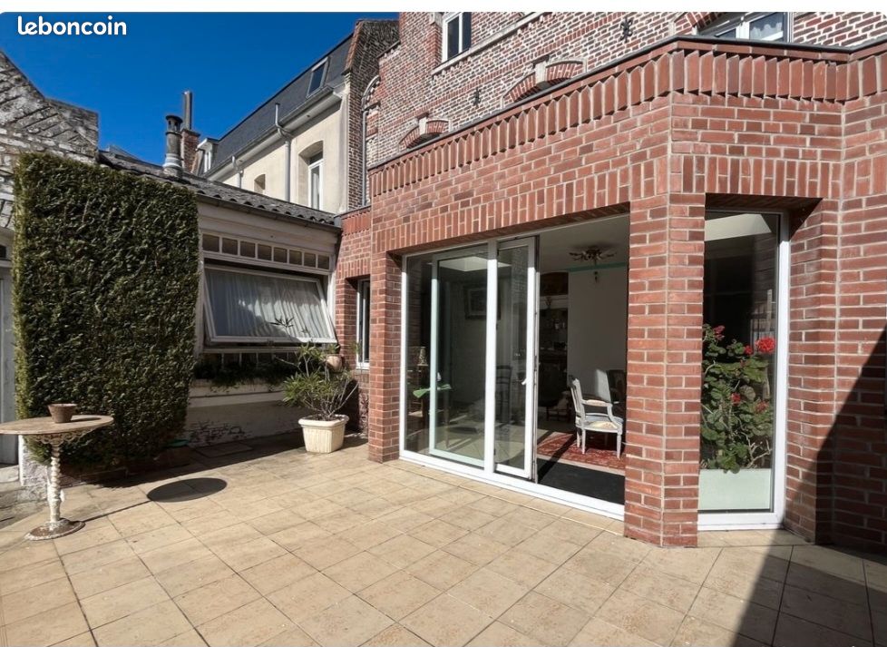 Maison 7 pièces 260 m² · à Anzin-Saint-Aubin · 260 m² · 430 000 €