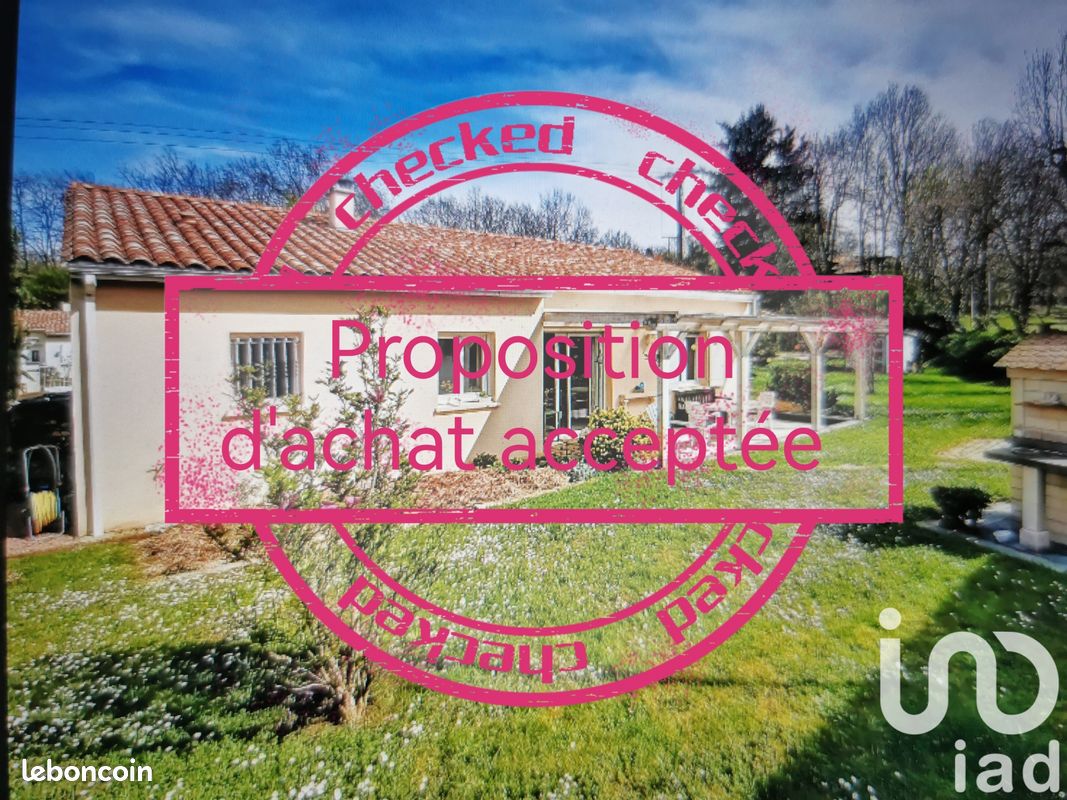 Maison 5 pièces 110 m² - La Rochefoucauld-en-Angoumois 16110 (image principale 0)