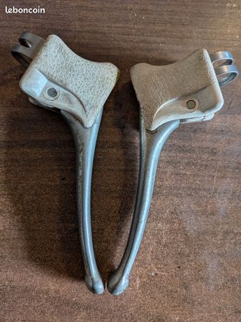 ancienne paire de leviers pour poignées freins / vintage