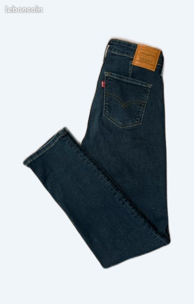Pantalon Levi's 712 SLIM femme neuf Vêtements