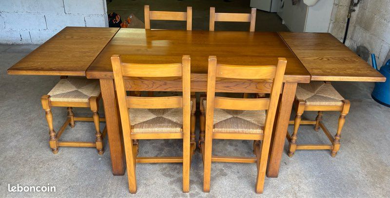 Lot table de salle à manger en chêne massif + 4 chaises et 2 tabourets (image 1)