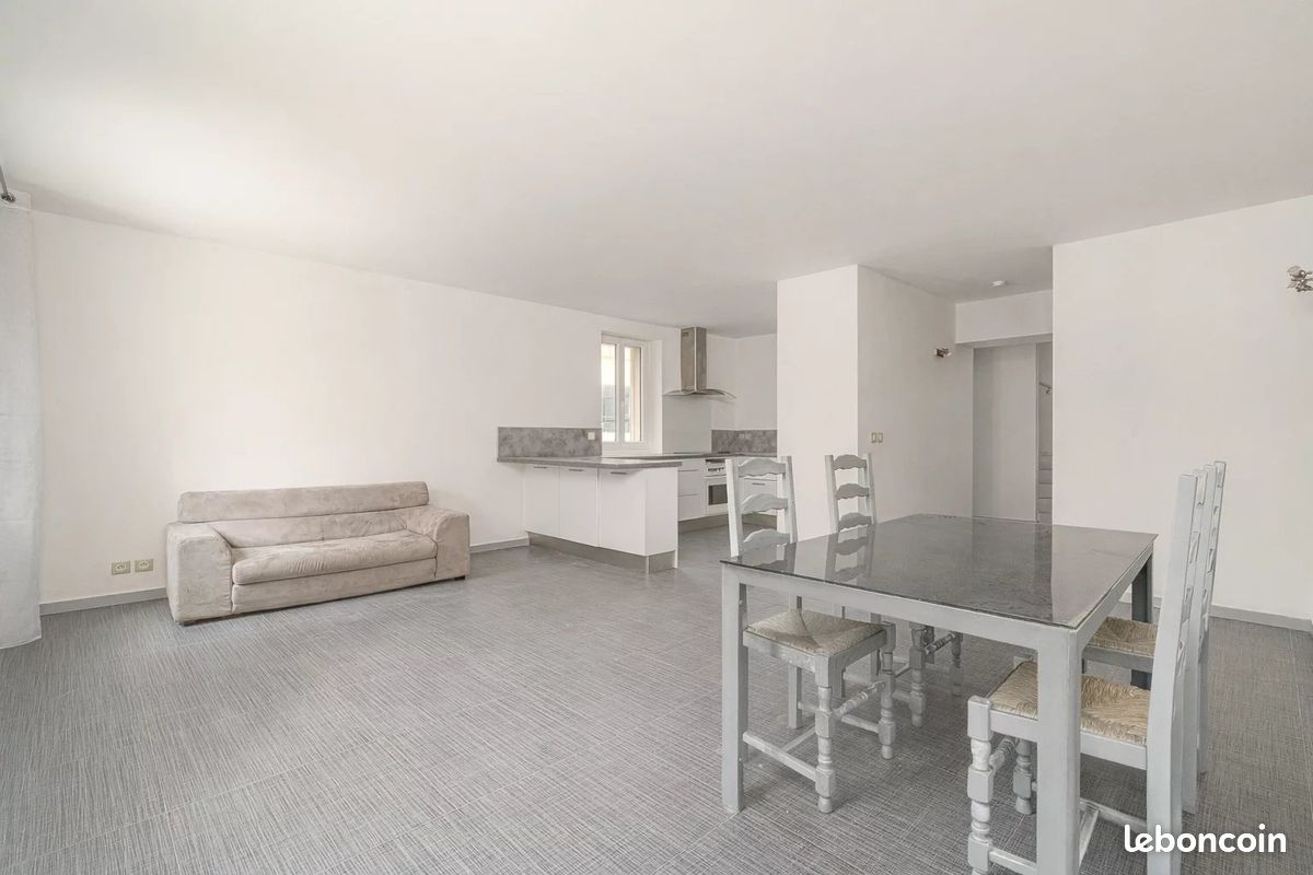 Appartement 3 pièces 85 m² · à Marseille · 85 m² · 299 000 €