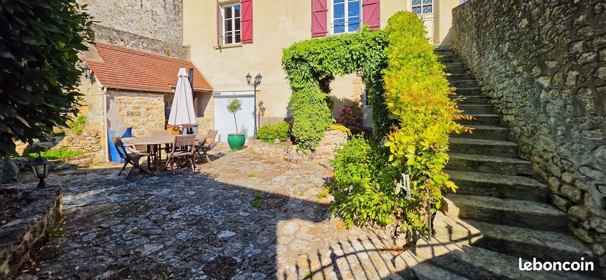 Maison 5 pièces 138 m² · à Gaillon-sur-Montcient · 138 m² · 319 000 €