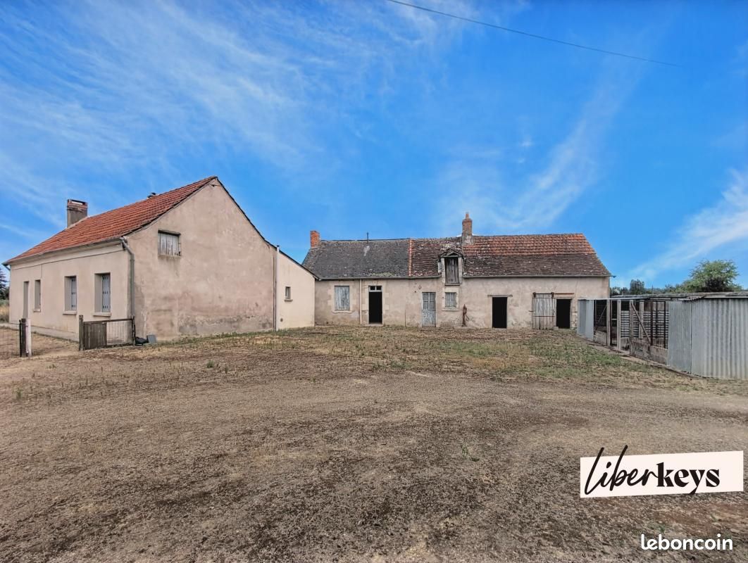 Maison 4 pièces 180 m² · à Vernoil-le-Fourrier · 180 m² · 128 000 €