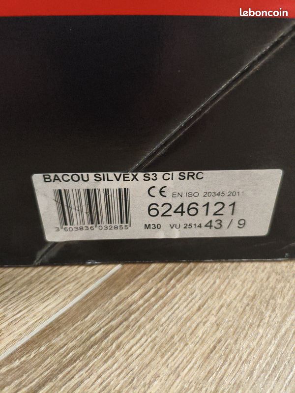 Paire de bottes chaussures sécurité fourrées honeywell bacou silvex s3 ci src (image 3)