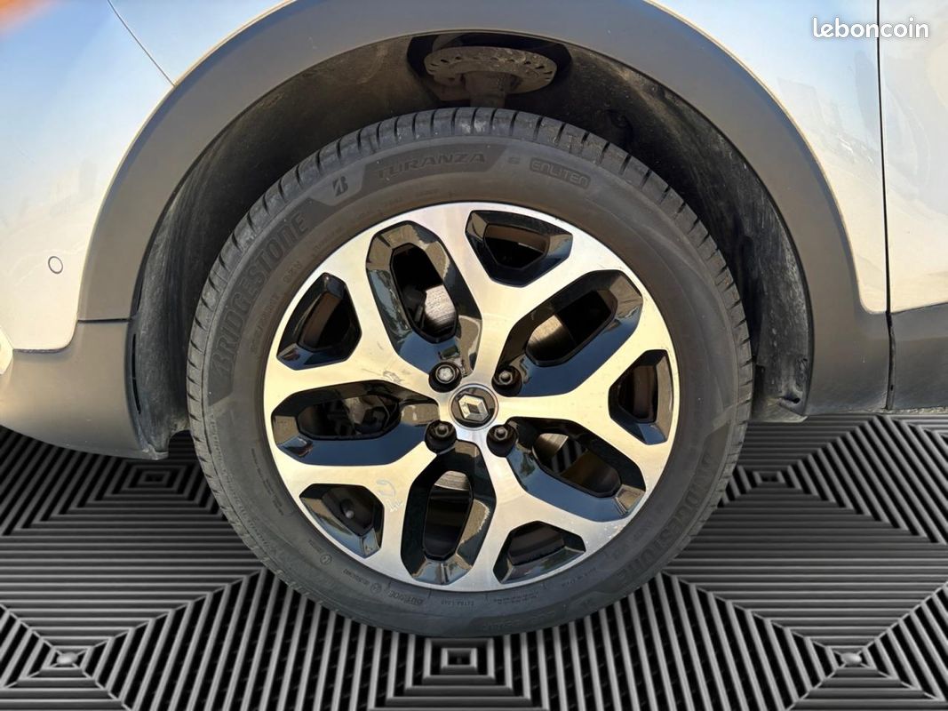 RENAULT CAPTUR 1.2 Energy TCe - 120cv - Finition Intens (image 14)