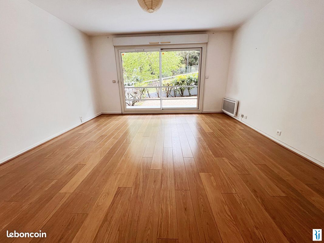Appartement 2 pièces 51 m² · à Mont-Saint-Aignan · 51 m² · 70 000 €