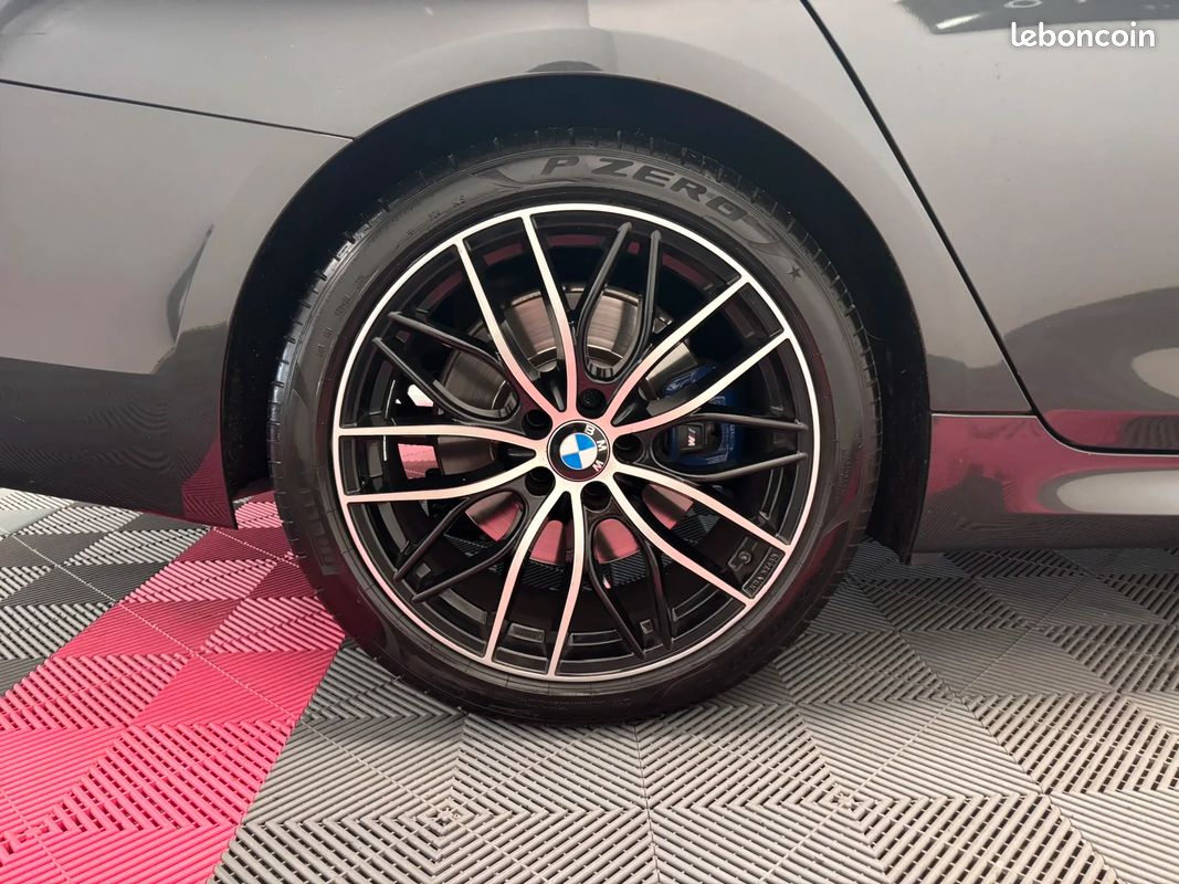 BMW 530d TOURING M SPORT XDRIVE 265 CH BVA8 – TOIT PANORAMIQUE - CAMÉRA 360° - GARANTIE (image 10)