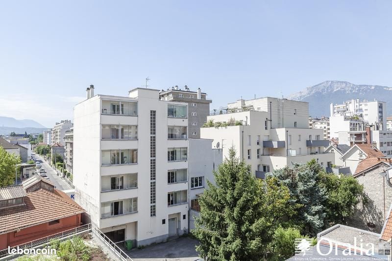 Appartement 4 pièces 87 m² · à Grenoble · 87 m² · 980 €/mois