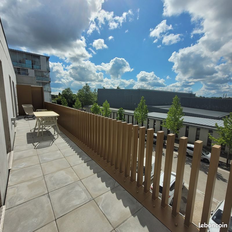 Appartement 3 pièces 85 m² · à Saint-Jacques-de-la-Lande · 84,5 m² · 300 000 €