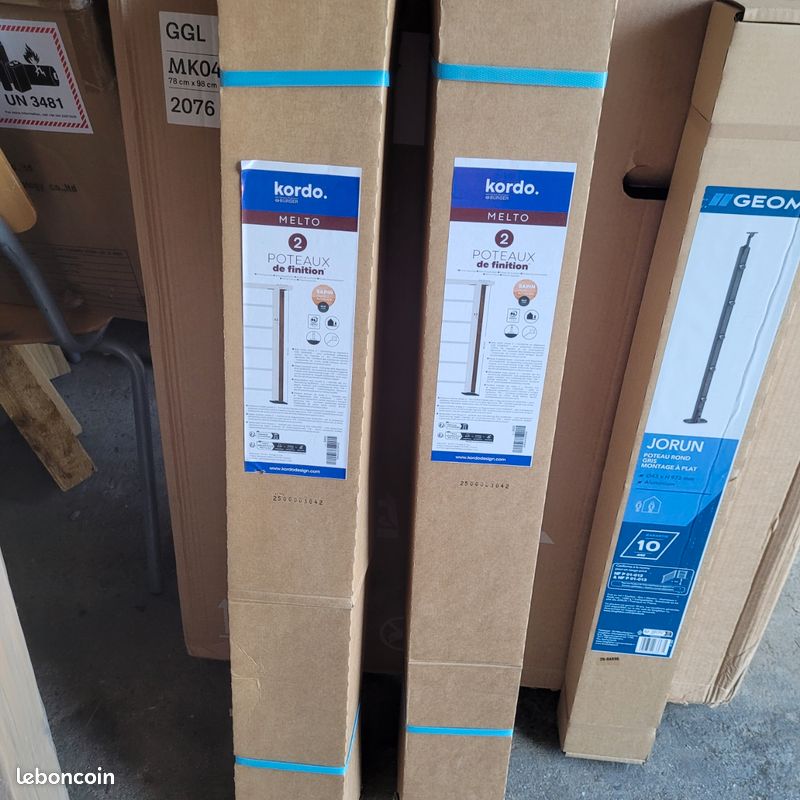 Destockage Poteau pour garde corps Melto neuf (image 1)