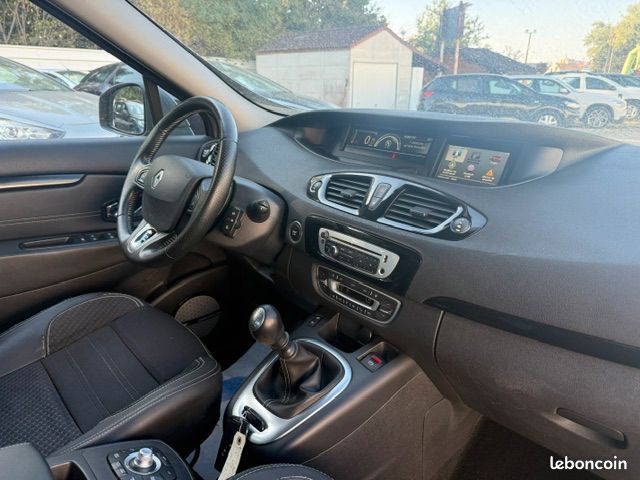 Renault scenic iii (2) 1.5 dci 110 energy fap bose edition eco2 e6 (image 7)