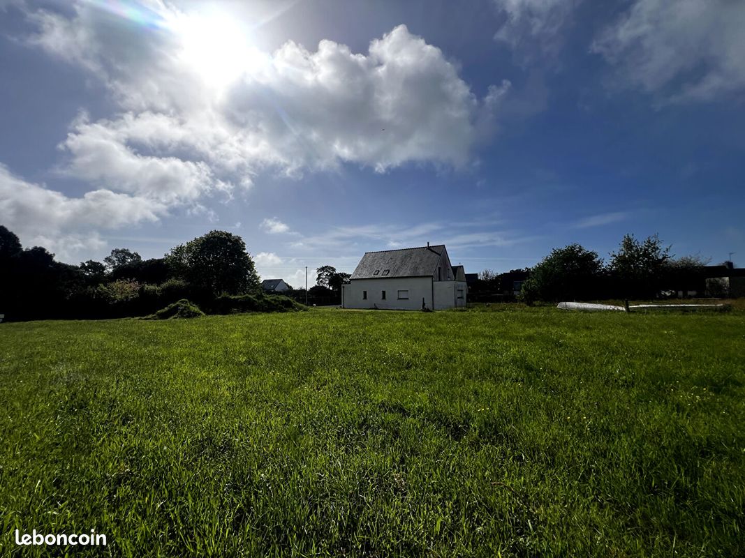 Terrain 1130 m² · à Sarzeau · 1 130 m² · 420 000 €