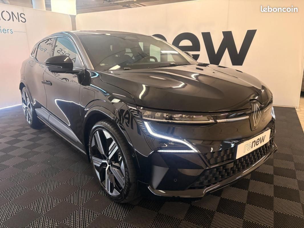 Renault Mégane E-TECH 220 ch autonomie confort GSR2 Iconic (image 3)