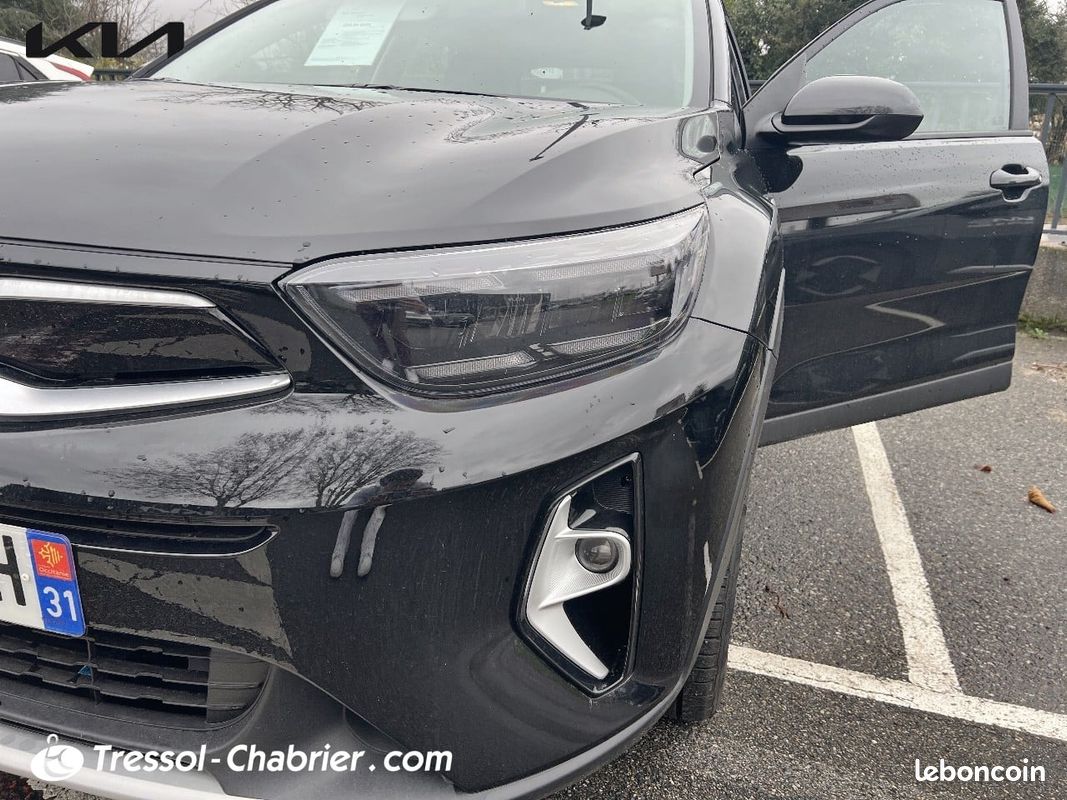 KIA Stonic 1.0 T-GDi 100 ch DCT7 Collection (image 8)