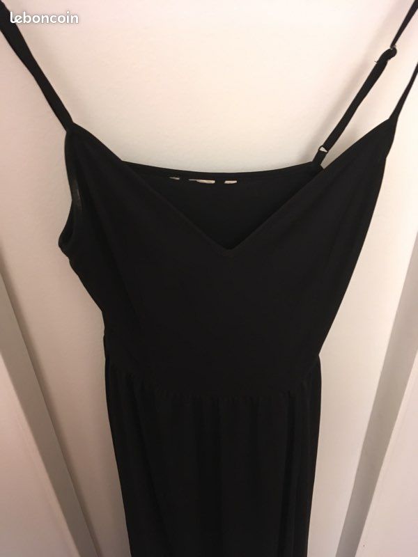 Robe noire longue (image 2)