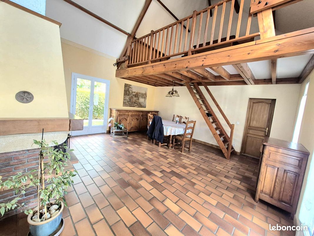 Maison 7 pièces 117 m² · à Penin · 117 m² · 242 000 €