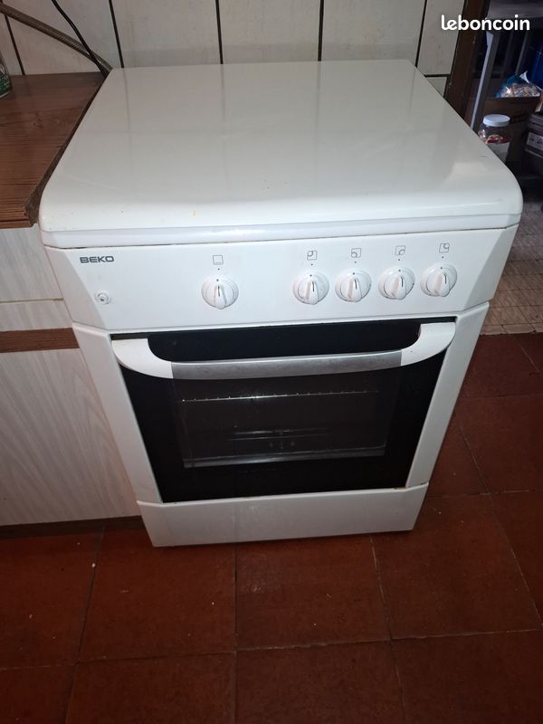 Cuisinière (image 1)