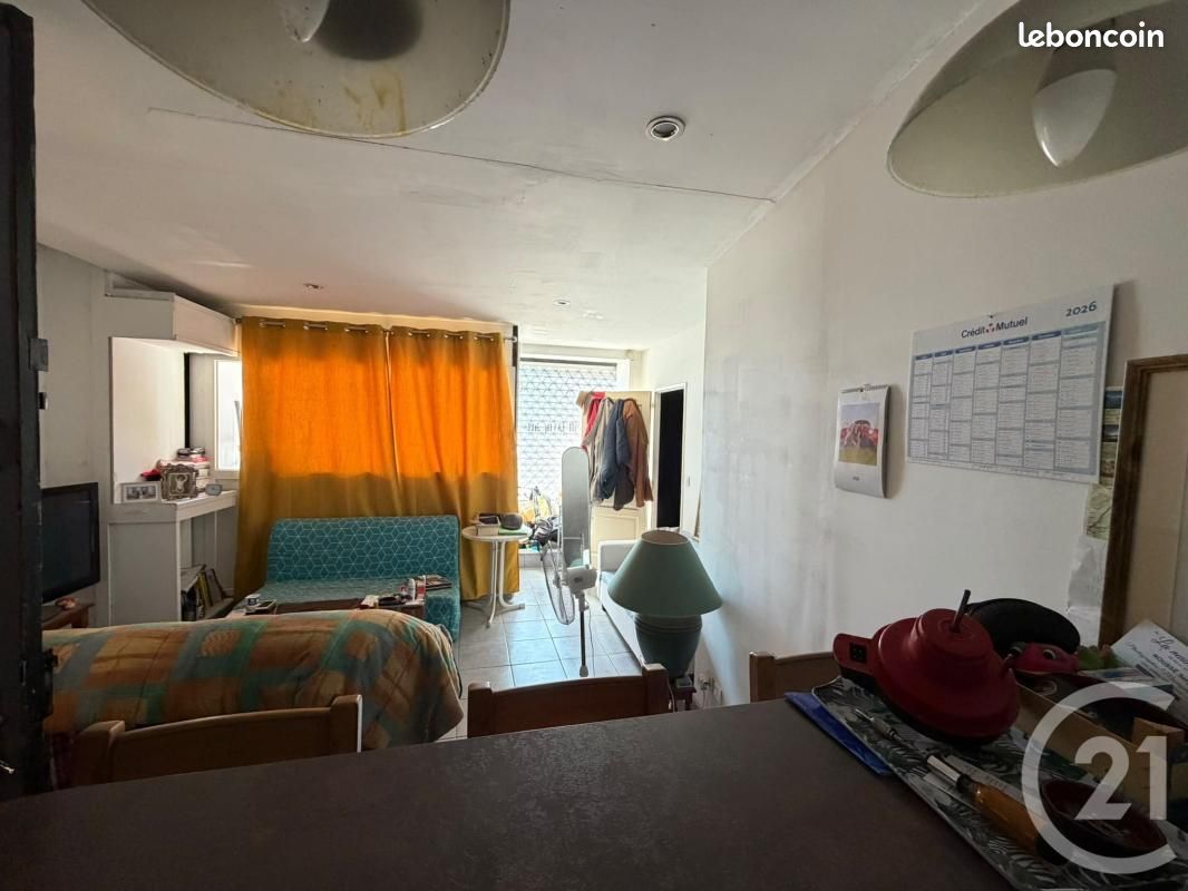 Appartement 2 pièces 44 m² · à Annonay · 44 m² · 61 000 €