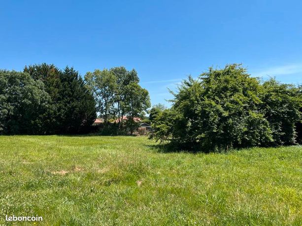 Terrain 804 m² Bougarber