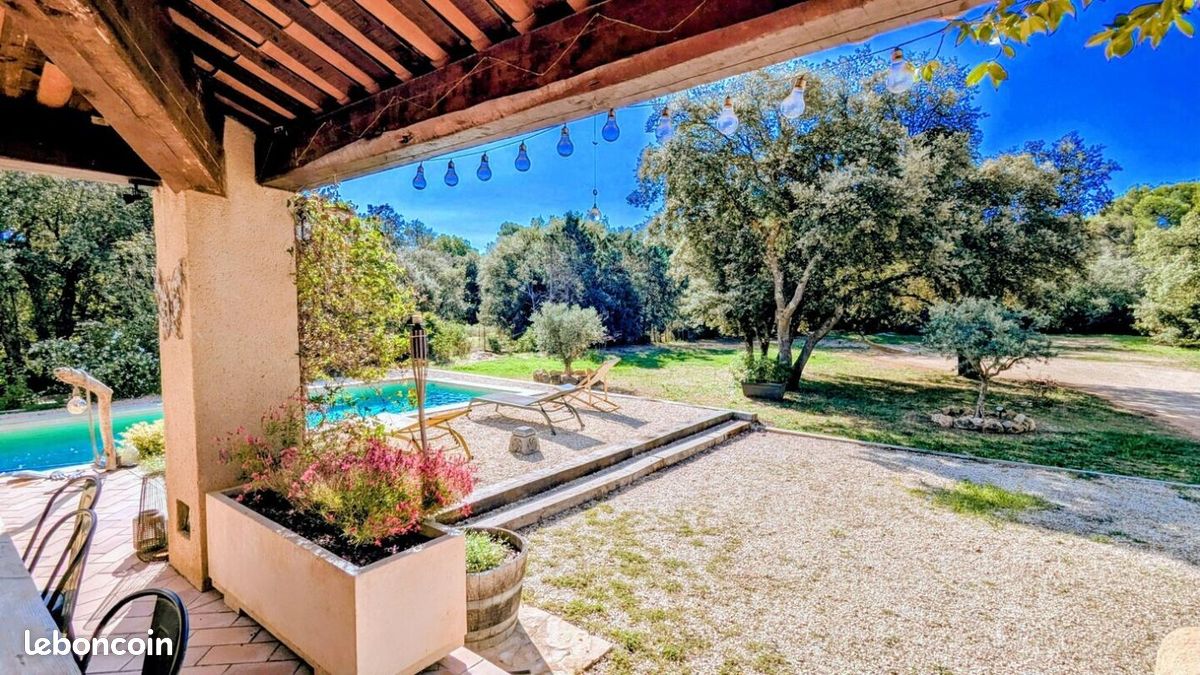 Maison 7 pièces 175 m² · à Lauris · 175 m² · 649 000 €