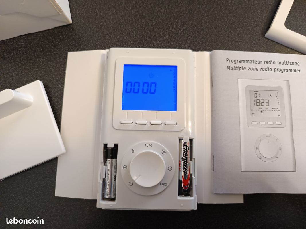Hager – Programmateur électrique 2 zones 7j – Intensité 16A – Tension 230V – Alimentation secteur – Pour gestion chauffage électrique