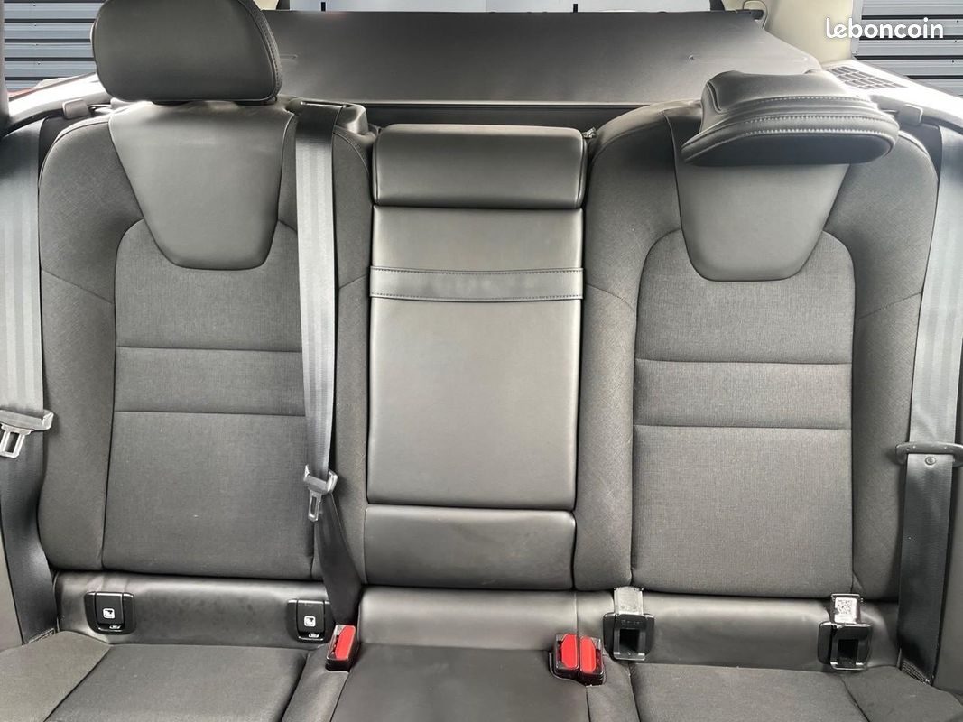 VOLVO V60 B3 Micro-Hybride Essence 163 Geartronic Business (image 20)