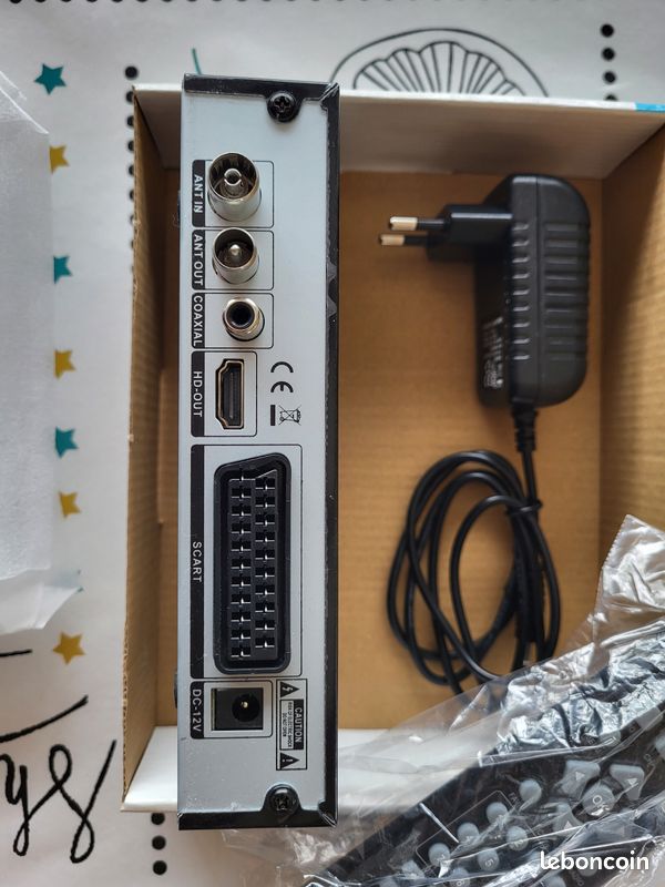 Lot antenne et lecteur/enregistreur TNT (image 5)