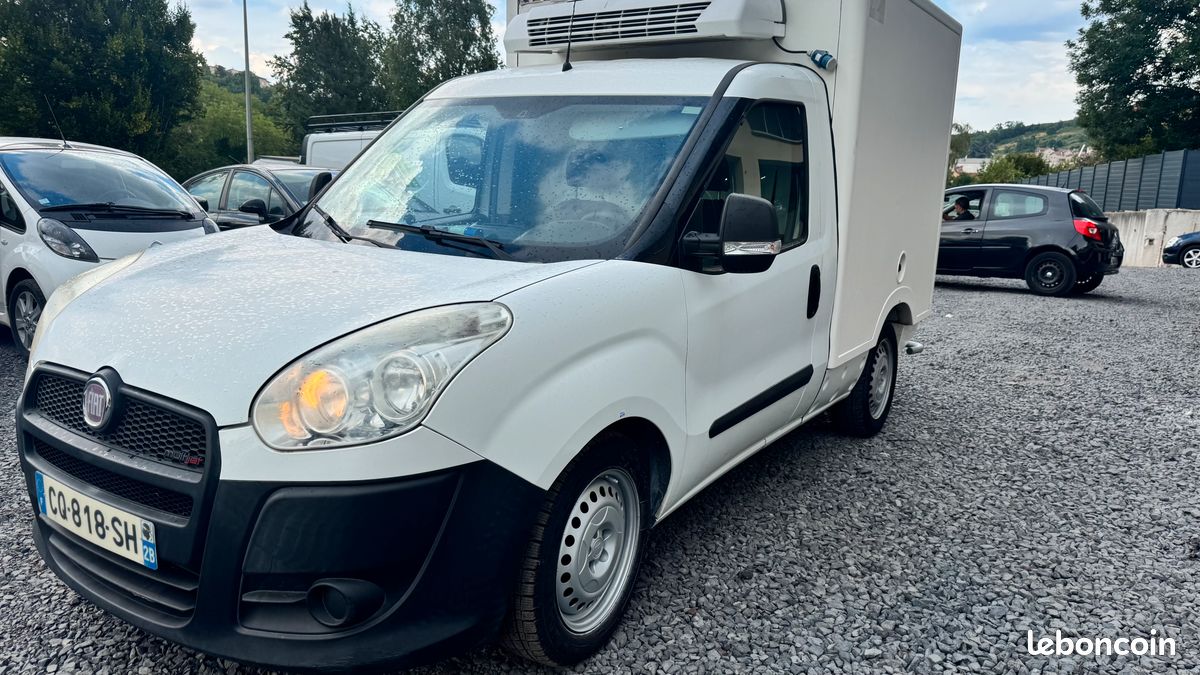 FIAT Doblo Cargo III 1.3 MJTD 90 cv Frigorifiques (image 1)