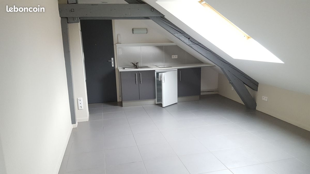 Appartement 1 pièce 15 m² · à Belfort · 15 m² · 353 €/mois