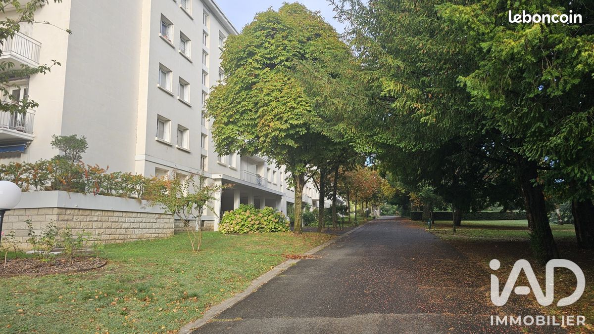 Appartement 4 pièces 84 m² · à Joué-lès-Tours · 84 m² · 185 000 €