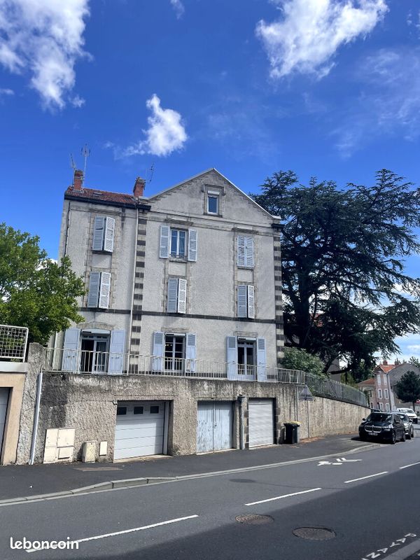 Appartement 5 pièces 104 m² · à Chamalières · 104 m² · 215 000 €