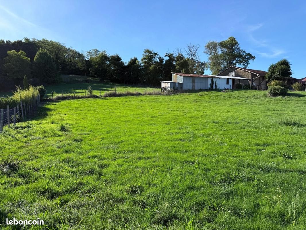 Terrain 600 m² Chatonnay · à Châtonnay · 49 000 €