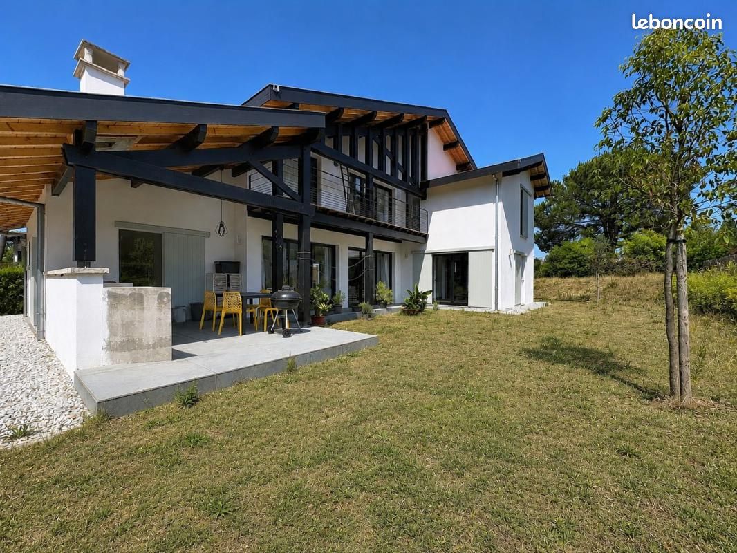 Maison 8 pièces 235 m² · à Anglet · 235 m² · 2 520 000 €