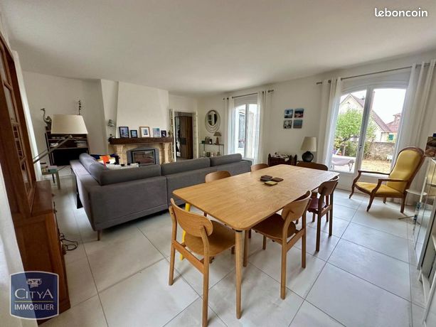 Maison 6 pièces 152 m² — 2