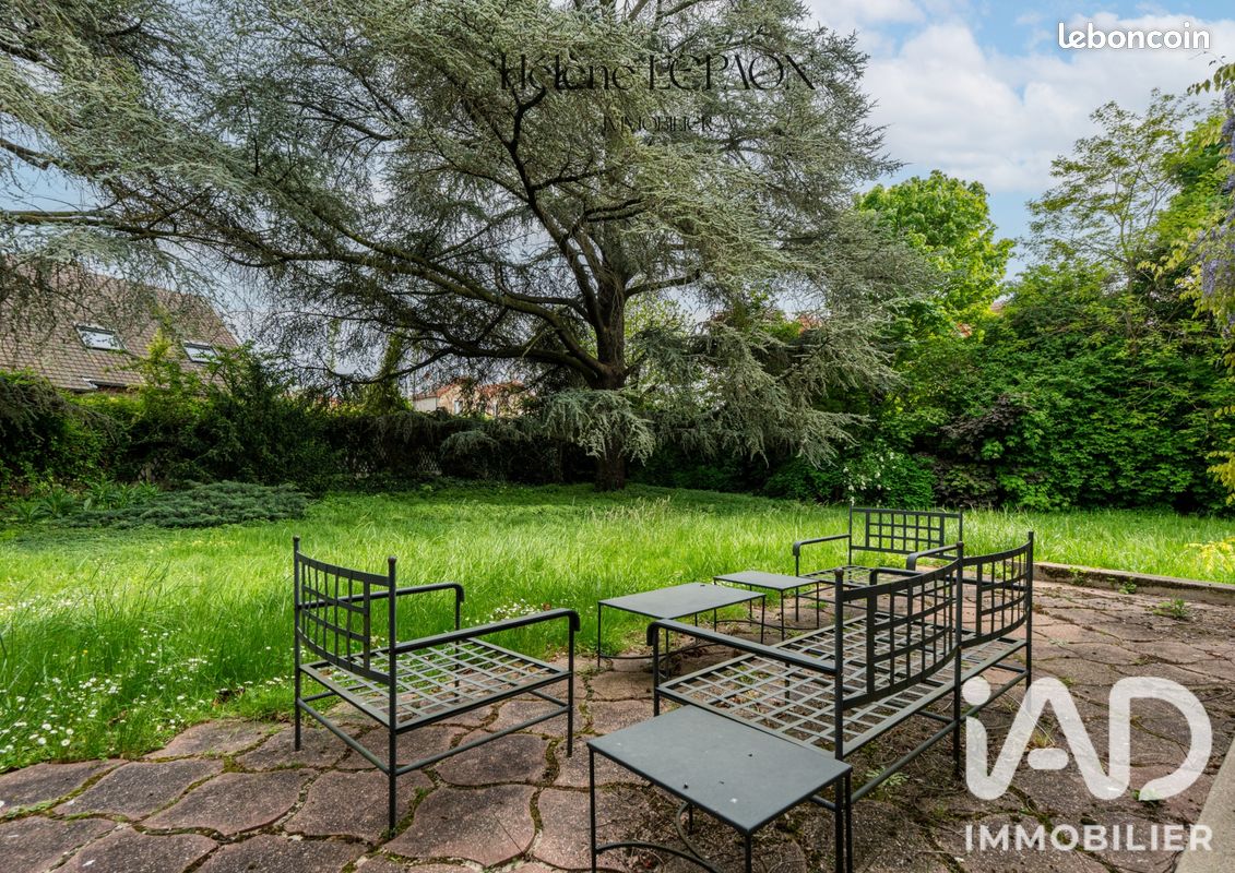 Maison 10 pièces 240 m² · à Sannois · 240 m² · 835 000 €