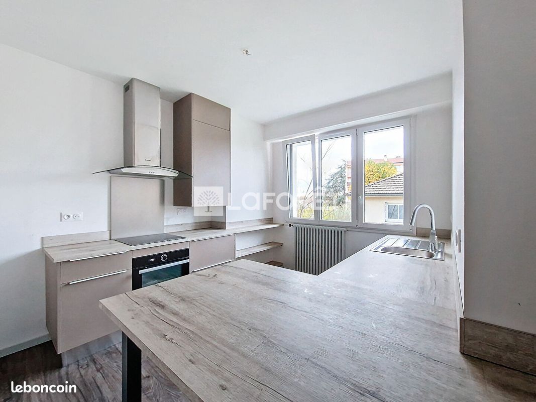 Appartement 4 pièces 95 m² · à Pau · 95 m² · 1 160 €