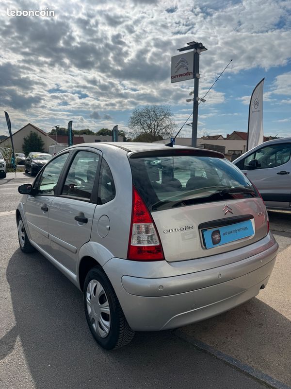 Citroën C3 1.1i 61ch - 5 portes - Essence - boite manuelle (image 5)