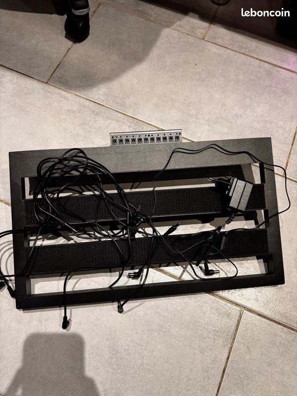 Pedalboard avec alimentation (image 4)
