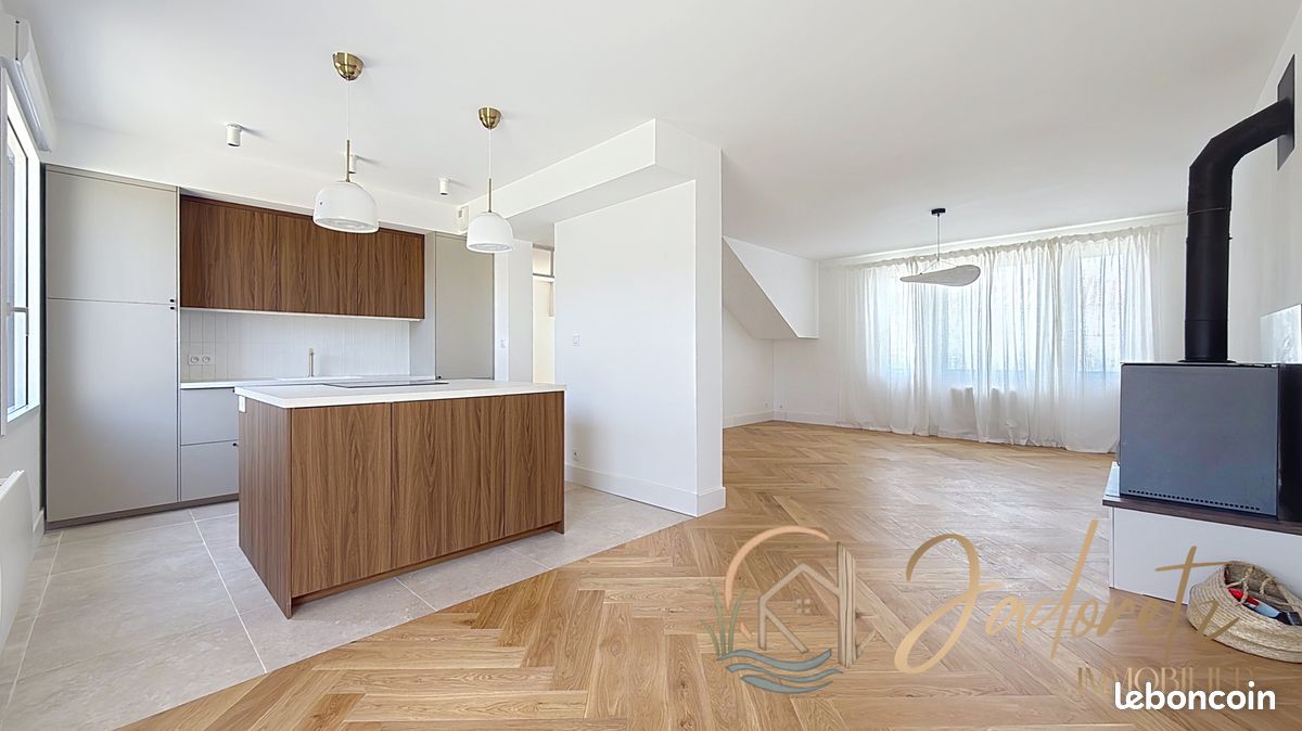 Maison 7 pièces 150 m² · à Villeneuve-en-Retz · 150 m² · 1 200 €/mois