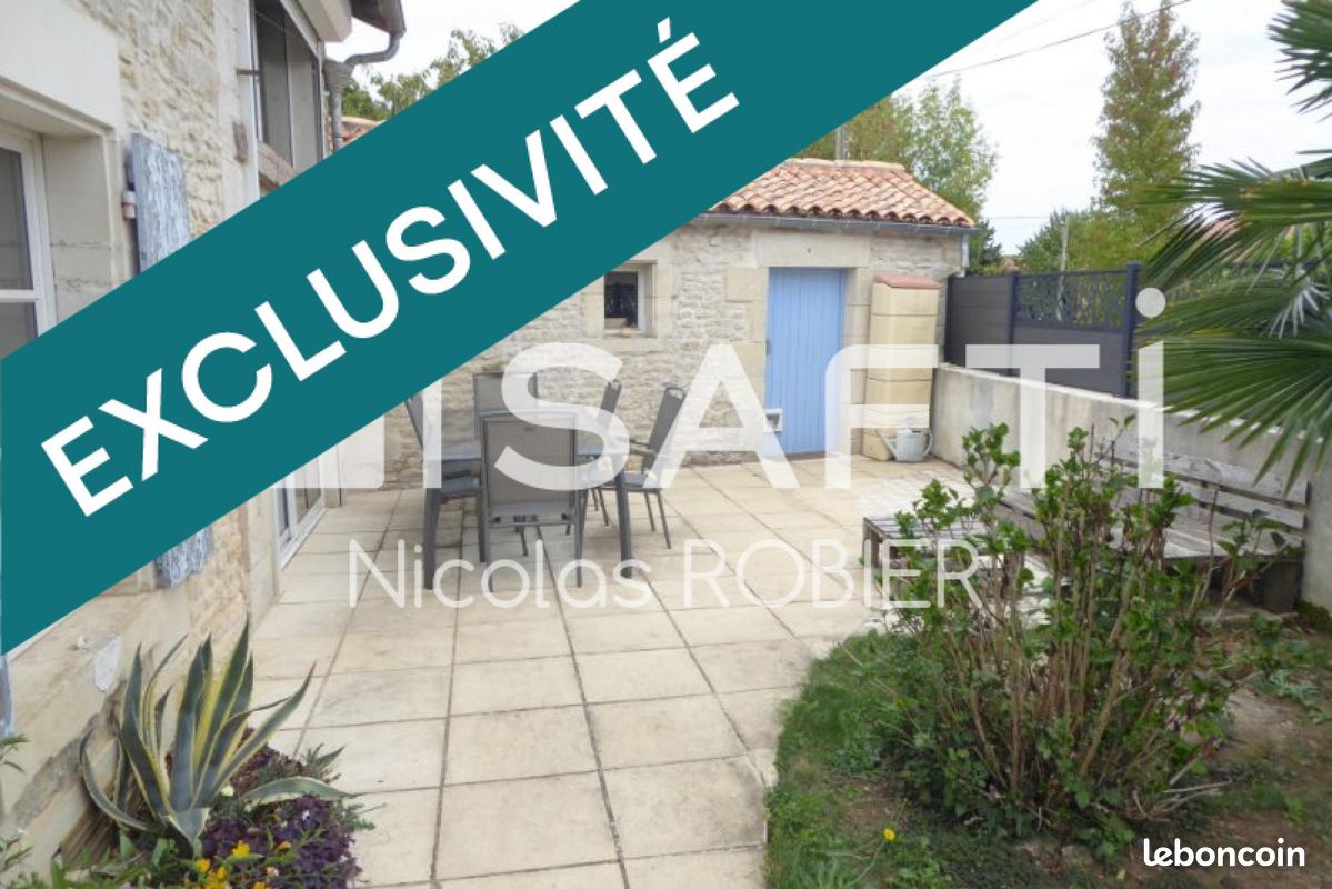 Maison 4 pièces 160 m² · à Saint-Christophe-sur-Roc · 160 m² · 179 900 €