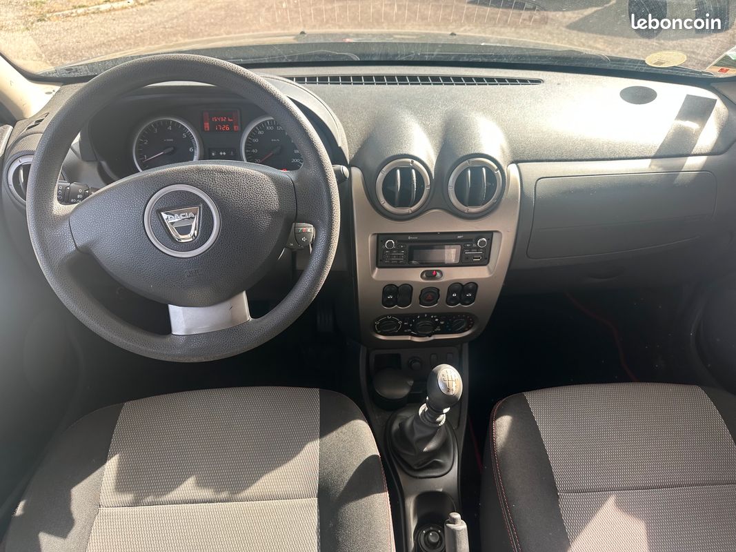 Dacia Duster 1.5 dCi Lauréate Plus 4x2 110cv (image 5)