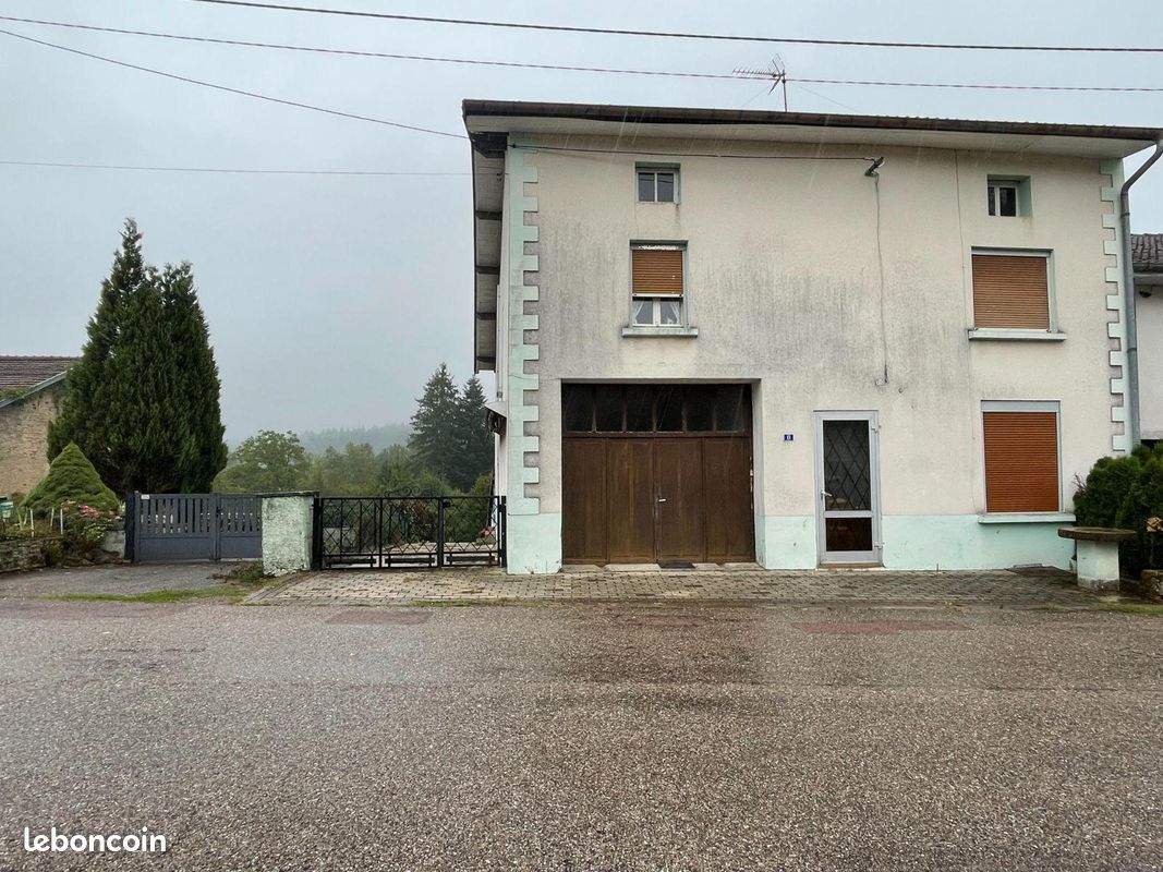 Maison 5 pièces 100 m² · à La Vôge-les-Bains · 100 m² · 82 000 €