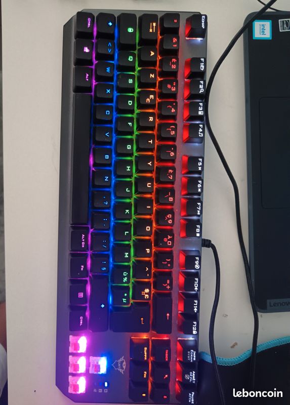 Clavier gaming mechanique switch rouge (image 1)