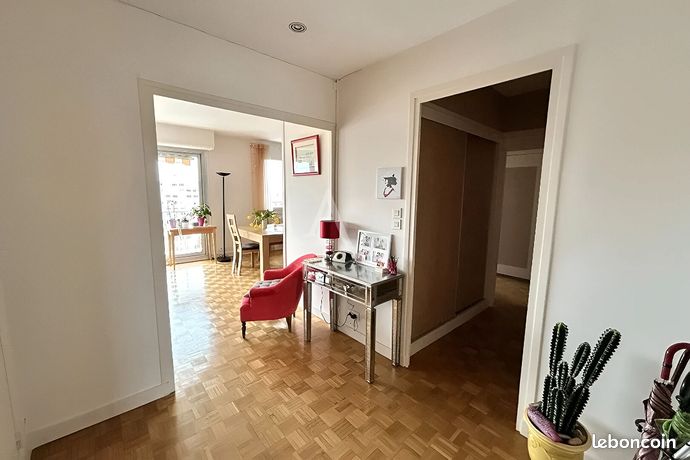 Appartement 5 pièces 97 m²