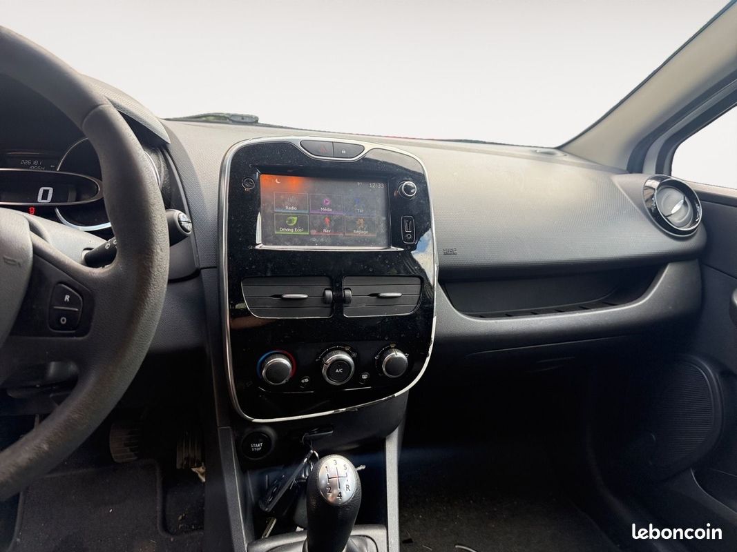 Renault clio iv societe dci 75 energy generique - entretien renault (image 12)