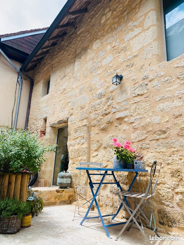 Maison 7 pièces 139 m² · à Saint-Robert · 139 m² · 199 000 €