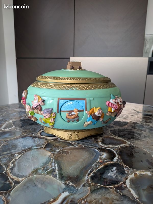 Boîte à musique / Boîte à bijoux Disney Blanche-Neige - Vintage Lansay (image 1)