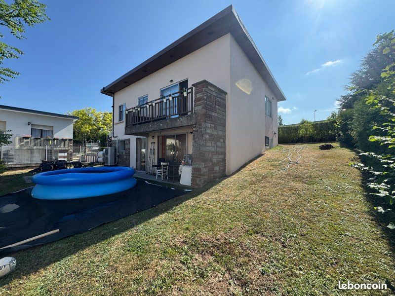 Maison 9 pièces 115 m² · à Épinal · 115 m² · 200 000 €