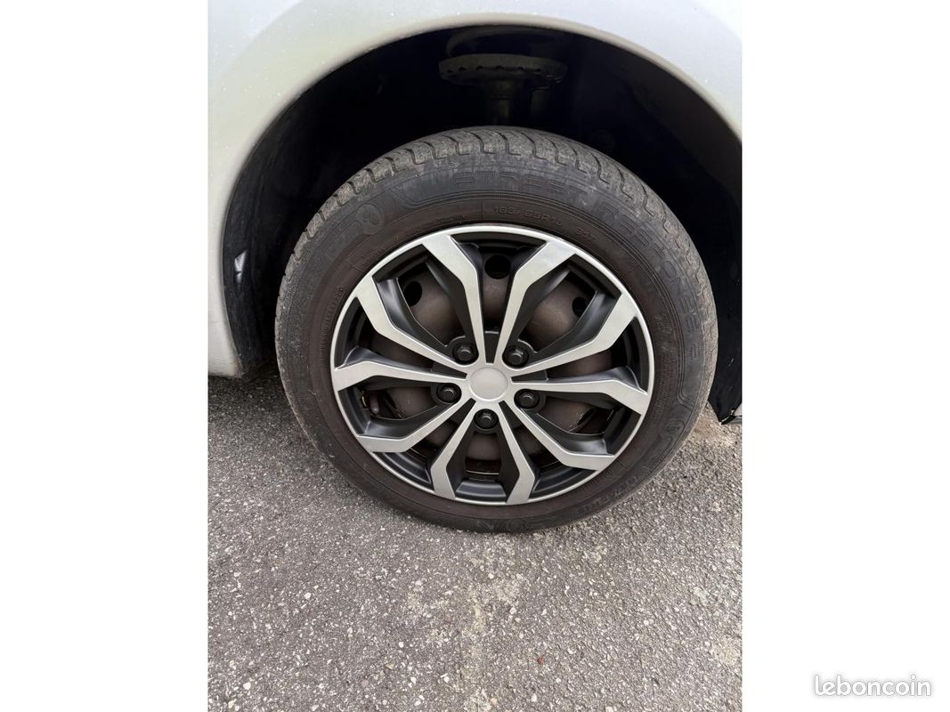 RENAULT MODUS 1.2l - 75ch GARANTIE 6 MOIS (image 22)